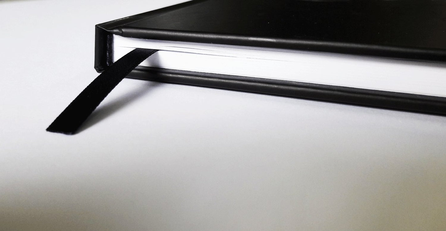 UTTSCHEID Livre d'or Texte personnalisé 2 Lignes - Anniversaire, Souvenir, Cadeau - Lettres chromées ou dorées - 100 Pages